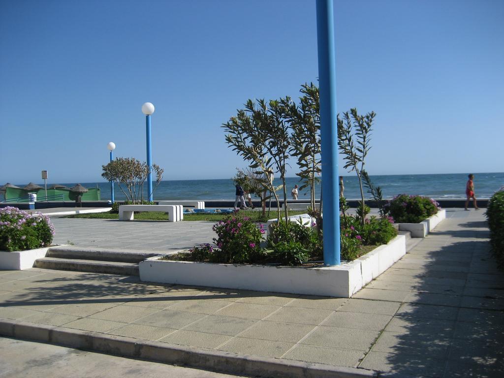 Apartamentos Intercentro Torrox-Costa Eksteriør billede