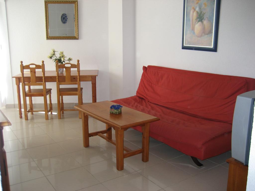 Apartamentos Intercentro Torrox-Costa Eksteriør billede