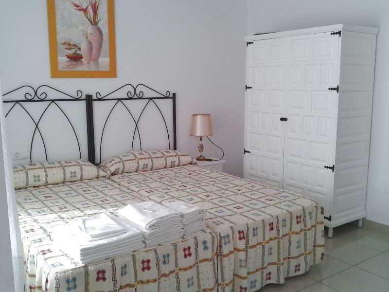 Apartamentos Intercentro Torrox-Costa Eksteriør billede